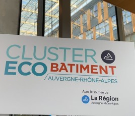 Logo du Cluster Eco-Bâtiment AuRA.