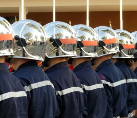sapeurs-pompiers casques