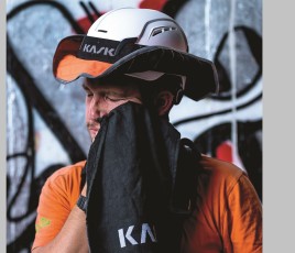 Kask et protection contre les coups de chaleur.