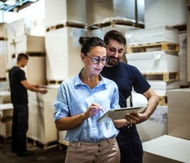 Entrepôt de stockage de marchandises. Emballages industriels et commerciaux - Filière REP DEIC.