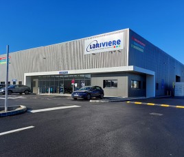 Agence Lariviere.
