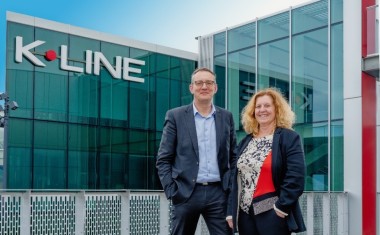 K-Line, nouvelle direction commerciale.