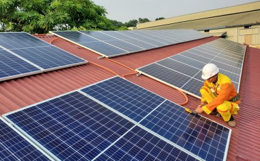 installation panneaux solaires PV