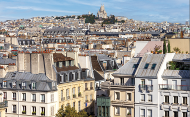Vue panoramique sur Montmartre (Paris).