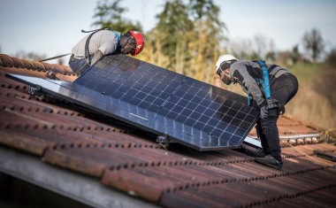 toiture installation panneaux photovoltaïques installateurs