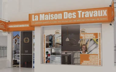Franchise de La Maison des Travaux : ambiance d'un showroom.