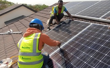 installation panneaux solaires PV