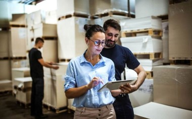 Entrepôt de stockage de marchandises. Emballages industriels et commerciaux - Filière REP DEIC.