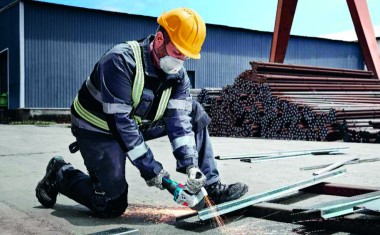 Meuleuse angulaire sans fil de Bosch Professional. Nouveautés : septembre 2025.