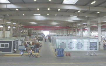 Cougnaud se renforce avec Louange