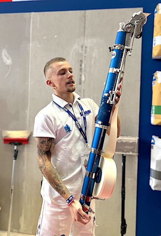 Dylan Touzé avec son bazooka