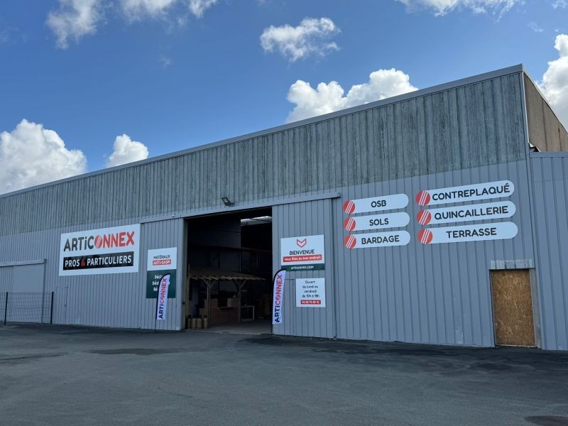 Entrepôt-magasin Articonnex à La Roche-sur-Yon (Vendée).