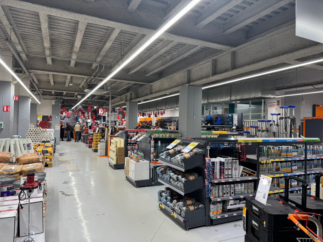 Agence La Plateforme du Bâtiment à Boulogne (92).