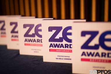 Les Ze Awards