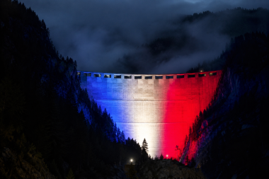 barrage bleu blanc rouge
