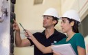 jeune diplômée BTP construction
