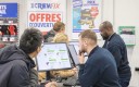 Comptoir d'un point de vente Screwfix France.