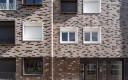 Rairies Montrieux façade carreaux terre cuite